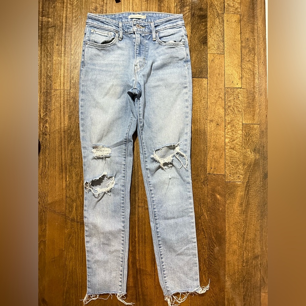 Levis Womens 721 High Rise Skinny Jeans Distressed Light‎ Wash Size 25